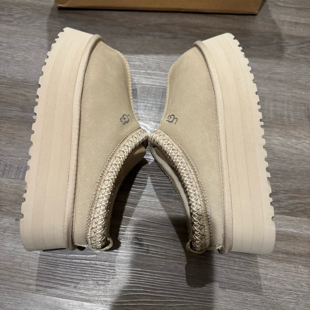UGG Tazman Platform Slip On Mule Slippers in Mustard Seed - Picture 7 of 14